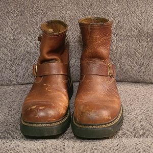 Used Brown leather Skechers Work Boots
